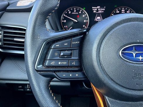 Used 2025 Subaru Outback Wilderness AWD/4WD image 11