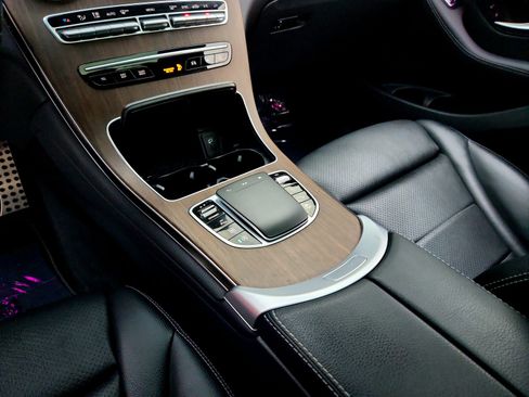 Certified 2023 Mercedes-Benz GLC 300 4MATIC Coupe image 17