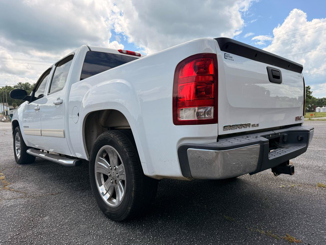 Used 2009 GMC Sierra 1500 SLE w/ Power Pack Plus RWD image 3