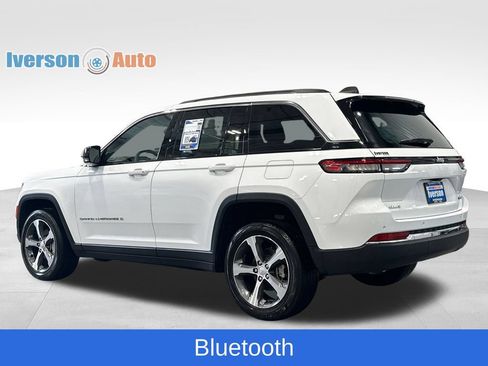 Used 2023 Jeep Grand Cherokee Limited AWD/4WD image 7