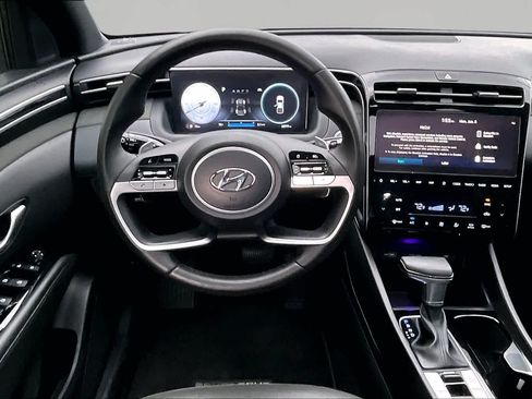Used 2023 Hyundai Santa Cruz Limited AWD/4WD image 11