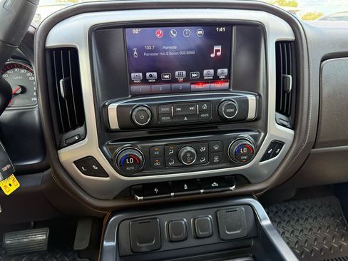 Used 2016 GMC Sierra 1500 SLT w/ SLT Premium Package AWD/4WD image 30
