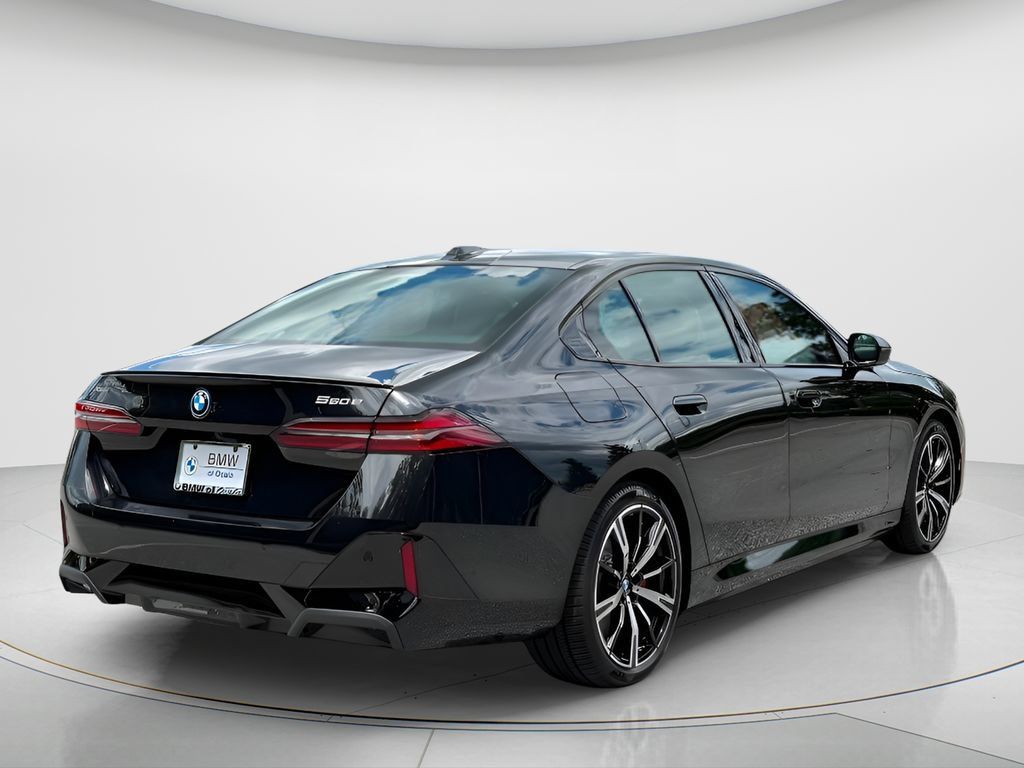 New 2027 BMW 550e xDrive w/ Premium Package AWD/4WD image 5