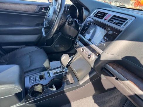 Used 2016 Subaru Outback 2.5i Limited image 30