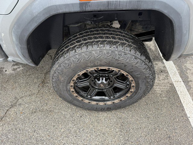Used 2024 GMC Canyon Elevation w/ Trailering Package RWD image 13