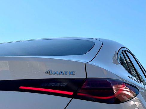 Certified 2024 Mercedes-Benz GLC 300 4MATIC image 11