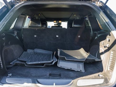 Used 2020 Jeep Grand Cherokee High Altitude image 11