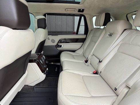 Used 2018 Land Rover Range Rover Long Wheelbase Supercharged image 12