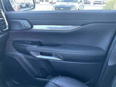 Used 2025 Ford Ranger Lariat image 19