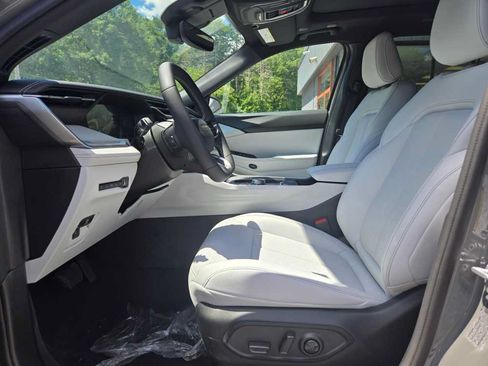 New 2026 Jeep Cherokee Limited AWD/4WD image 12