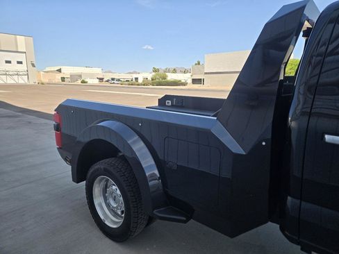 Used 2024 Ford F450 Platinum AWD/4WD image 24