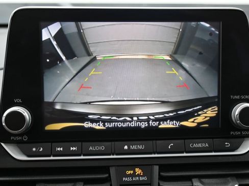 Used 2023 Nissan Altima 2.5 SR AWD/4WD image 36