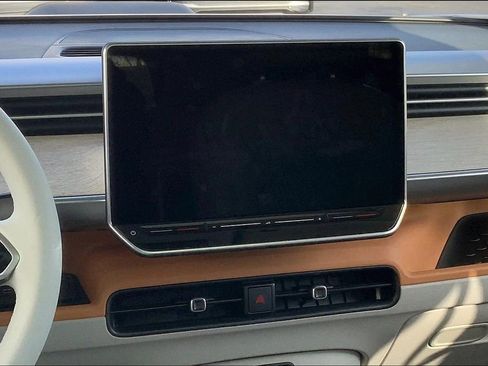 New 2025 Volkswagen ID. Buzz 1st Edition image 5