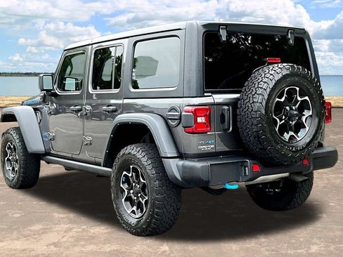 Used 2022 Jeep Wrangler Unlimited Rubicon 4xe w/ Steel Bumper Group AWD/4WD image 5