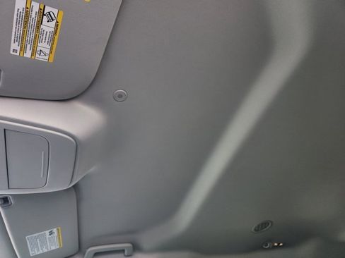 New 2025 Ford Expedition Active image 19