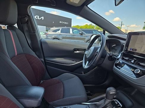 Used 2024 Toyota Corolla SE FWD image 35