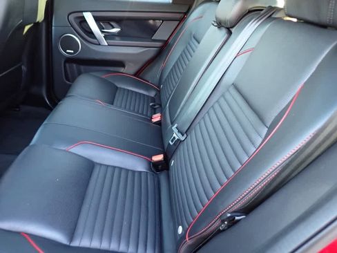 Used 2023 Land Rover Discovery Sport SE R-Dynamic image 22