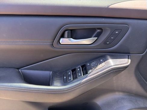 Used 2022 Nissan Rogue SL w/ SL Premium Package FWD image 21