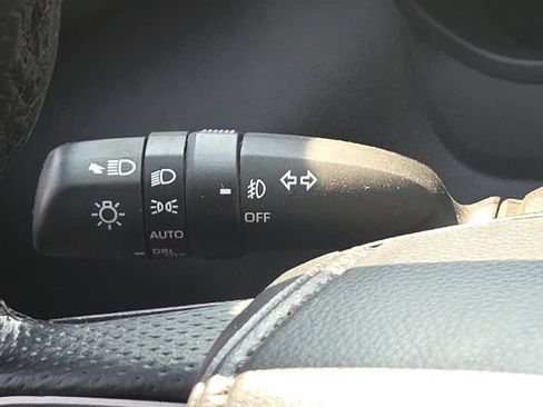 Used 2024 Toyota Tundra Limited AWD/4WD image 36