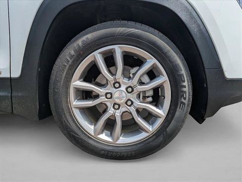 Used 2022 GMC Terrain SLT AWD/4WD image 21