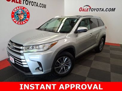 Used 2019 Toyota Highlander XLE