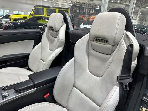Used 2013 Mercedes-Benz SLK 250 image 4