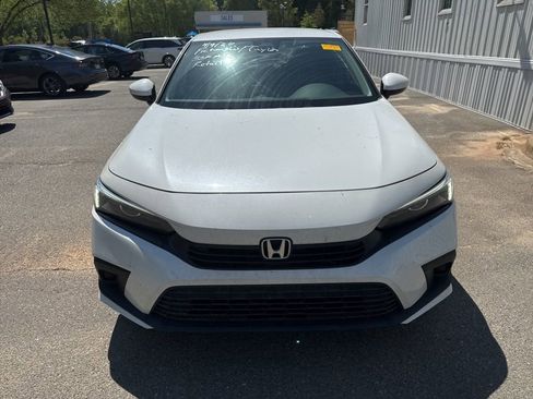 Used 2023 Honda Civic LX image 2
