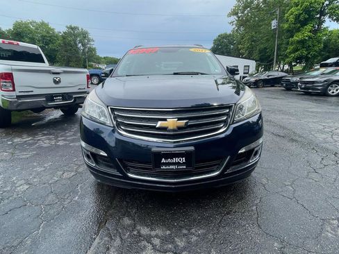 Used 2017 Chevrolet Traverse LT AWD/4WD image 14