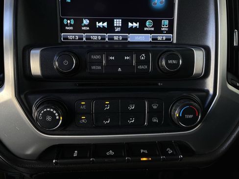 Used 2017 GMC Sierra 1500 SLE image 21