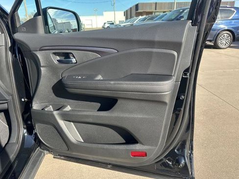 New 2025 Honda Ridgeline RTL image 22