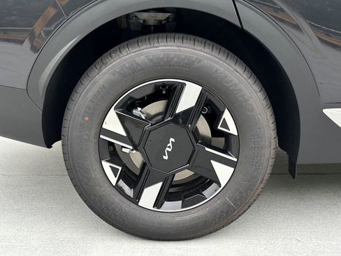 New 2026 Kia Sportage LX image 7