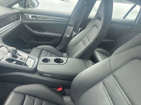 Certified 2022 Porsche Panamera GTS AWD/4WD image 6