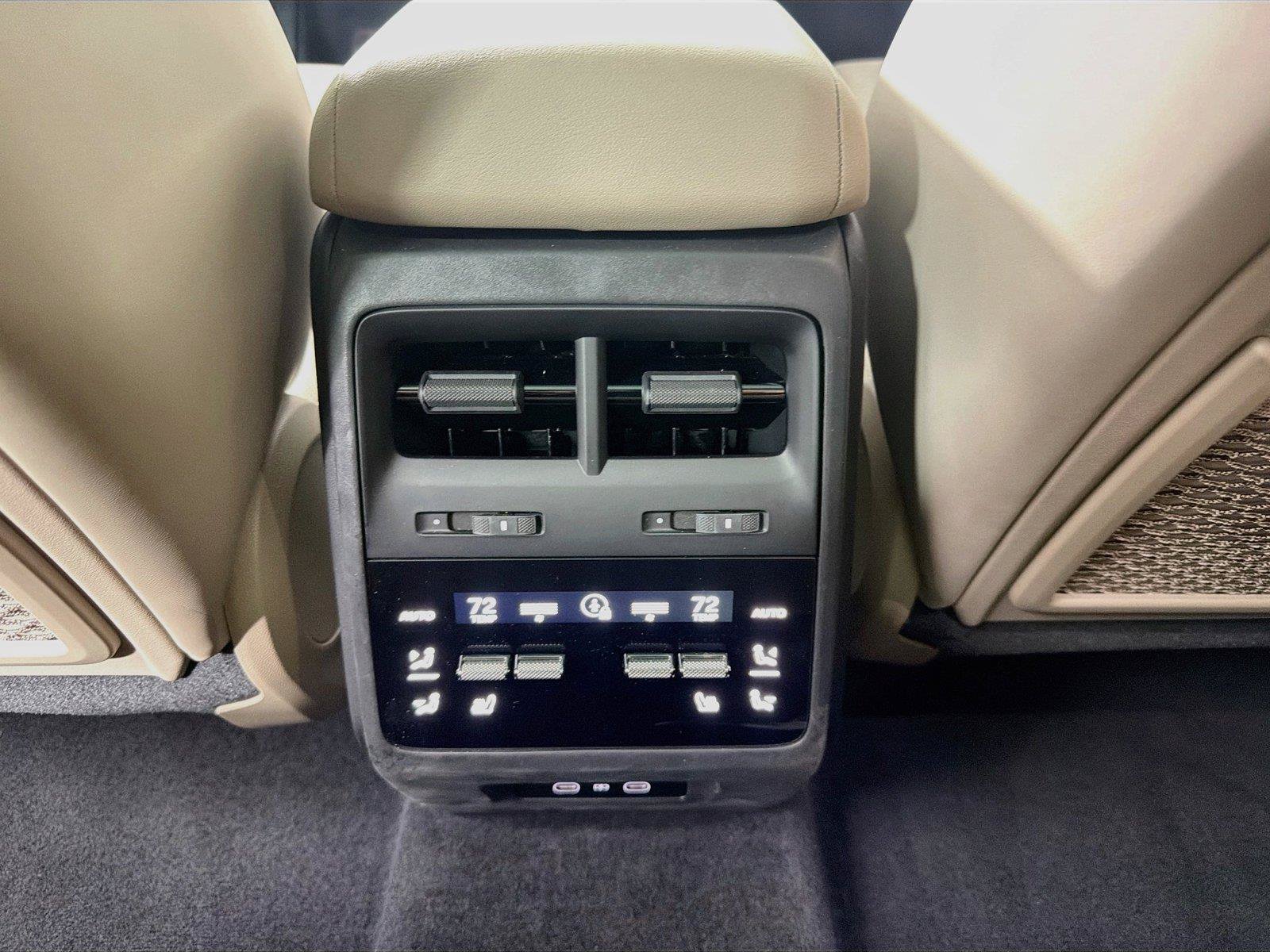 Certified 2026 Porsche Macan Electric RWD image 21
