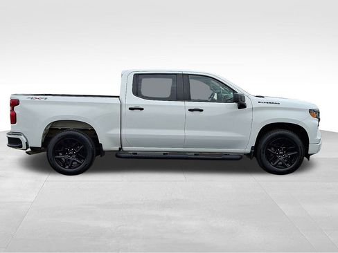 Used 2023 Chevrolet Silverado 1500 Custom w/ LPO, Dark Essentials Package image 7