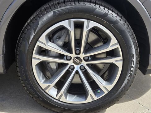 New 2026 Audi Q7 2.0T Premium AWD/4WD image 16