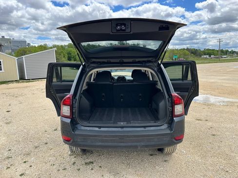 Used 2014 Jeep Compass Latitude w/ Trailer Tow Prep Group AWD/4WD image 13