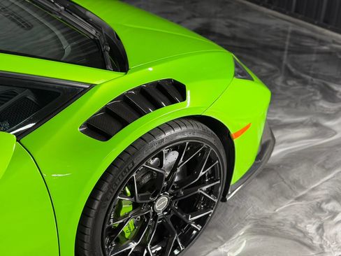 Used 2015 Lamborghini Huracan LP 610-4 AWD/4WD image 10
