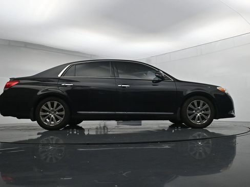 Used 2011 Toyota Avalon Limited FWD image 24