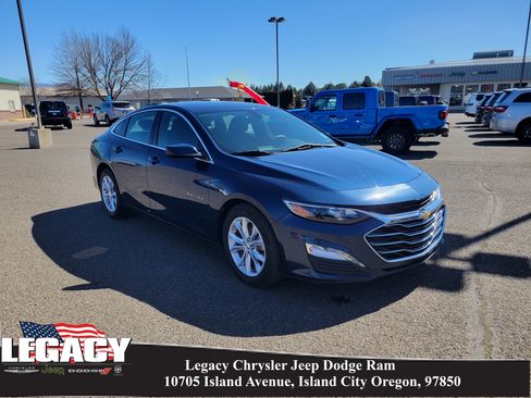 Used 2022 Chevrolet Malibu LT image 1