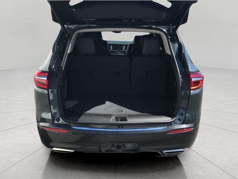 Used 2019 Buick Enclave Avenir w/ Avenir Technology Package AWD/4WD image 13
