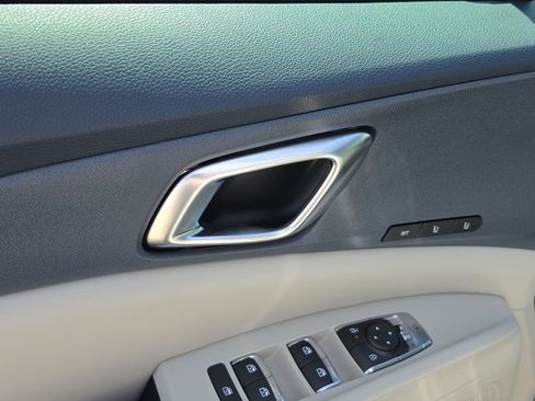 New 2026 Kia Carnival SX FWD image 20