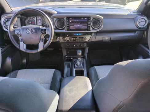 Used 2023 Toyota Tacoma TRD Off-Road image 27