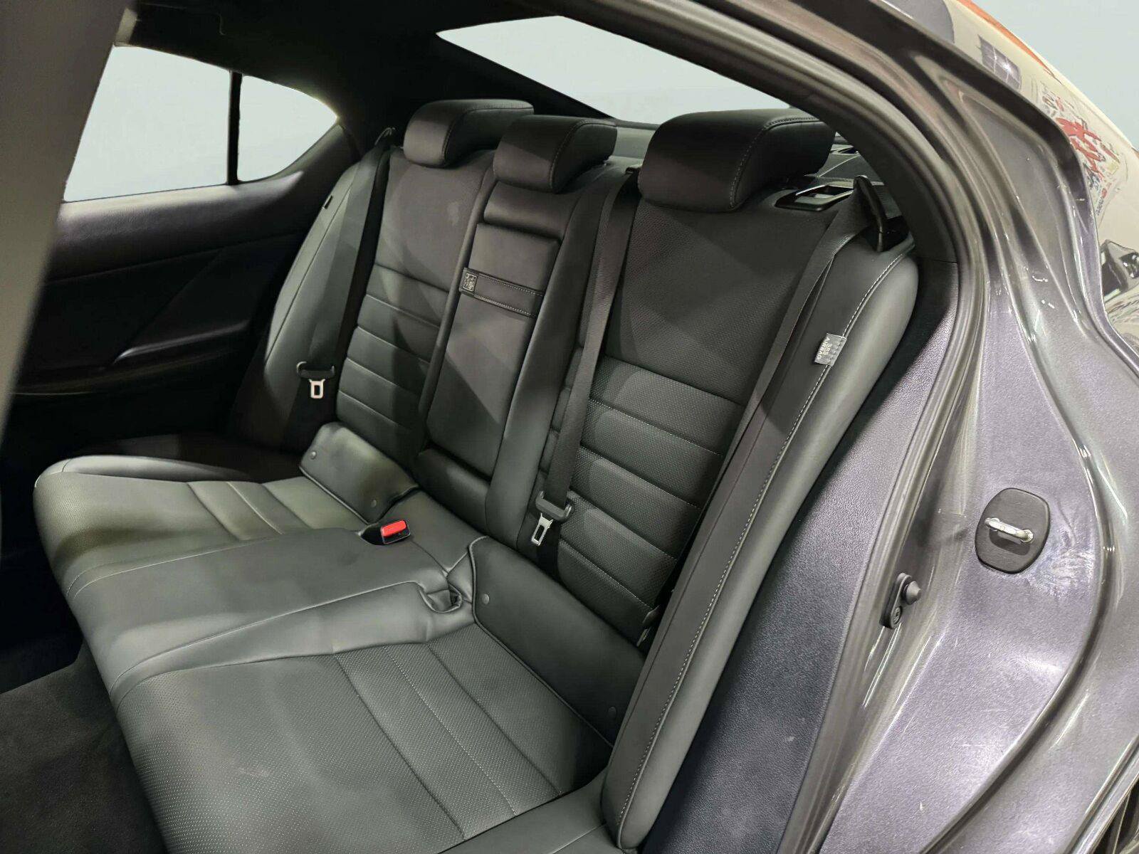 Used 2023 Lexus IS 500 w/ Accessory Package RWD image 34