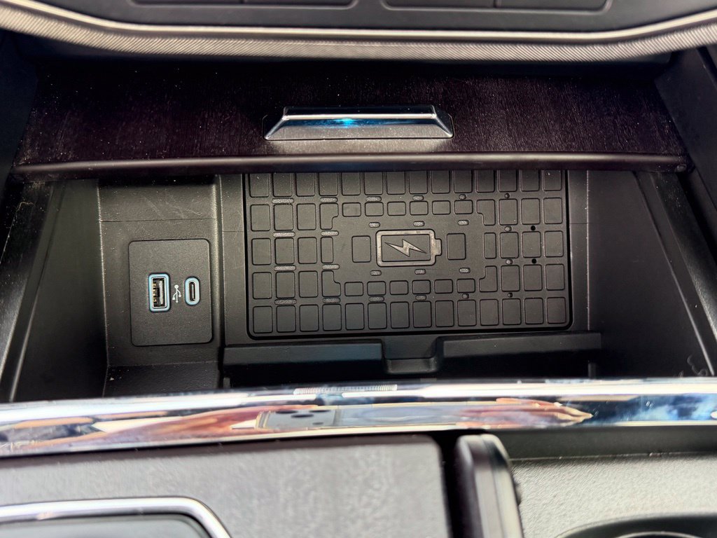 Used 2024 Ford Expedition Platinum RWD image 34