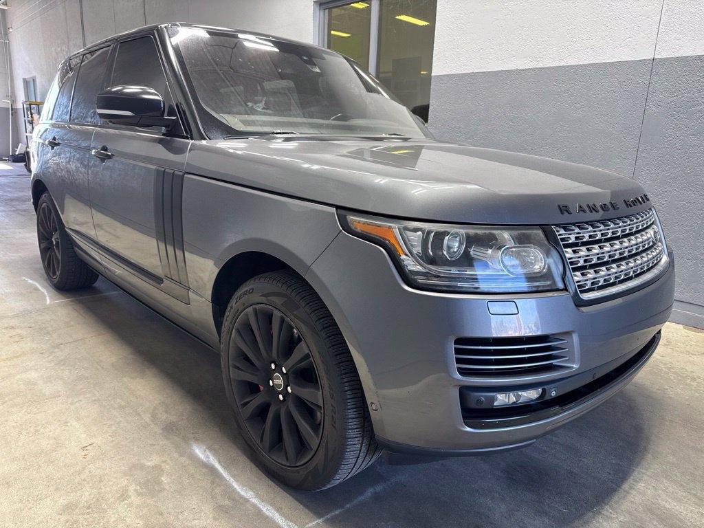 Used 2015 Land Rover Range Rover Supercharged AWD/4WD image 6