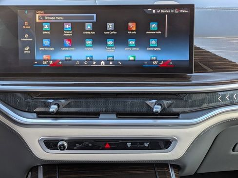 Certified 2024 BMW X7 xDrive40i w/ Premium Package image 13