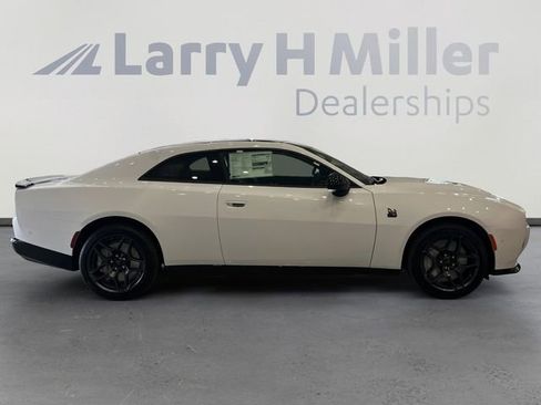 New 2026 Dodge Charger Scat Pack w/ Blacktop Package image 6