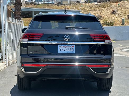 Used 2023 Volkswagen Atlas Cross Sport SE FWD image 5