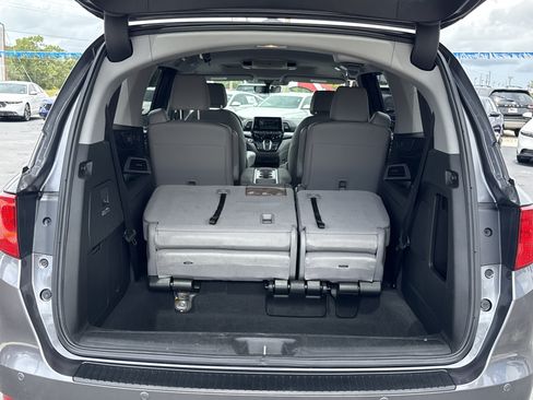 Certified 2018 Honda Odyssey Elite image 17