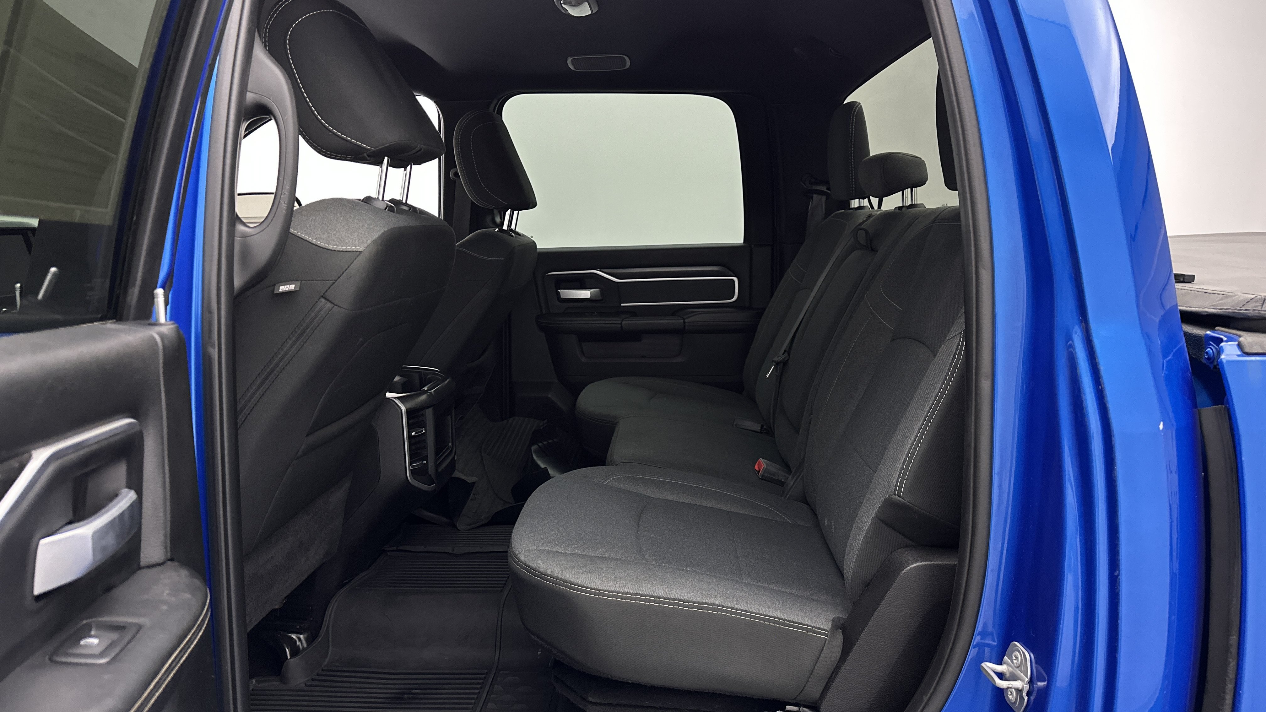 Used 2022 RAM 2500 Big Horn AWD/4WD image 27